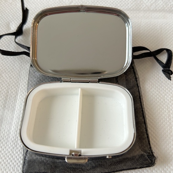 PILL BOX. ENHANCED WITH BLK/WHT CRYSTALS - Picture 4 of 7